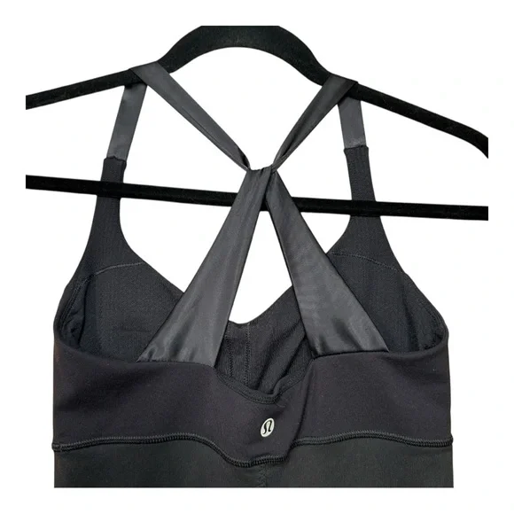 Lululemon Power Y Satin Strap Tank Top Black Size 4 Built-In Bra Yoga Activewear - Picture 2 of 4
